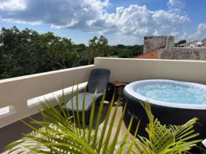 Private Jacuzzi, Golf Getaway, sunrise view